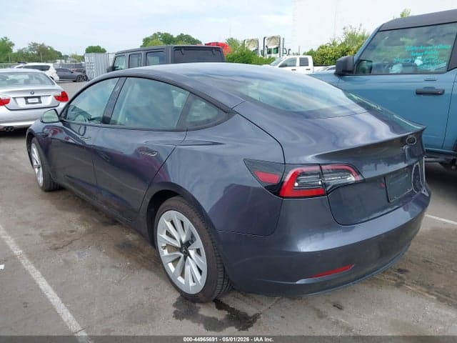 2021 TESLA MODEL 3 STANDARD RANGE PLUS REAR-WHEEL DRIVE 3