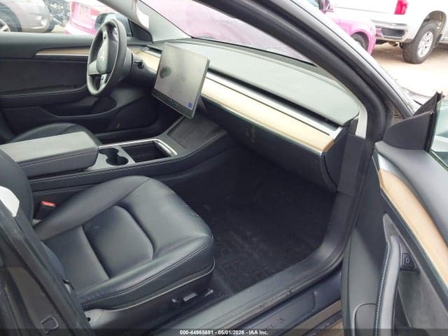 2021 TESLA MODEL 3 STANDARD RANGE PLUS REAR-WHEEL DRIVE 5
