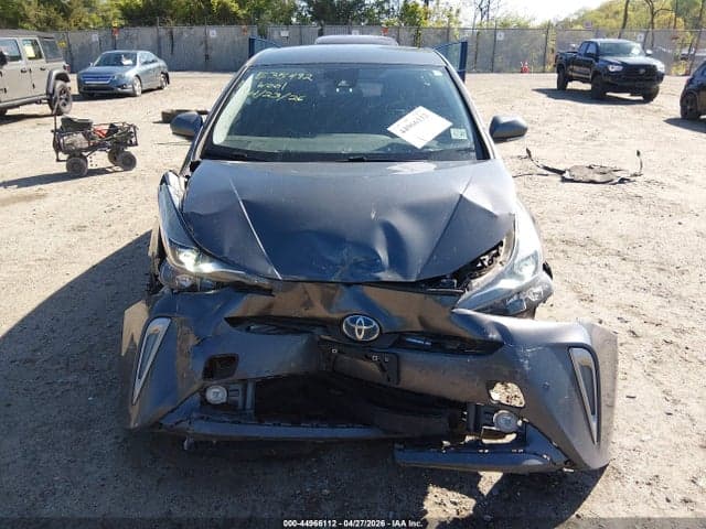 2022 TOYOTA PRIUS XLE AWD-E 12