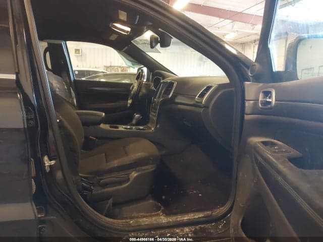 2018 JEEP GRAND CHEROKEE LAREDO E 4X4 6