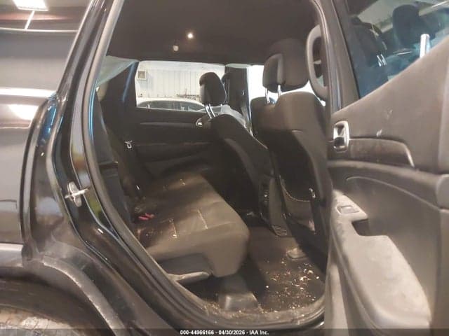 2018 JEEP GRAND CHEROKEE LAREDO E 4X4 9