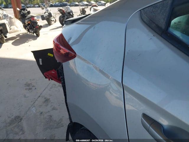 2020 HYUNDAI ELANTRA SEL 21
