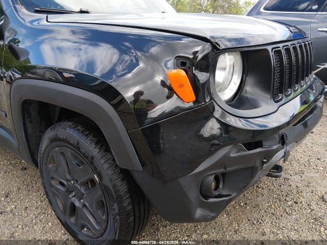 2020 JEEP RENEGADE UPLAND 4X4 6