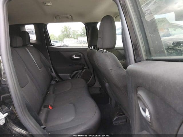 2020 JEEP RENEGADE UPLAND 4X4 8