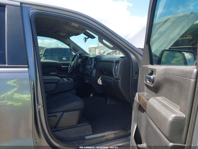 2021 CHEVROLET SILVERADO 1500 2WD SHORT BED LT 5