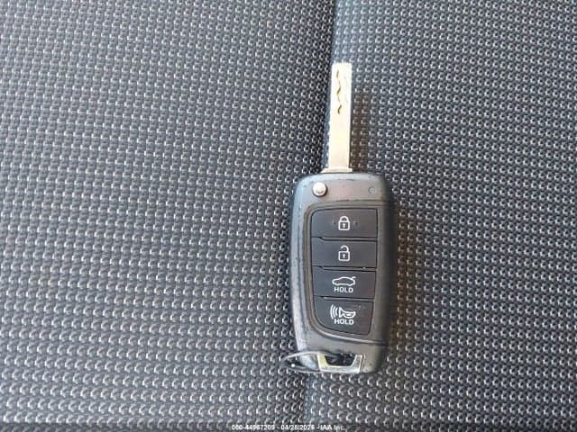 2021 HYUNDAI ACCENT SE 11
