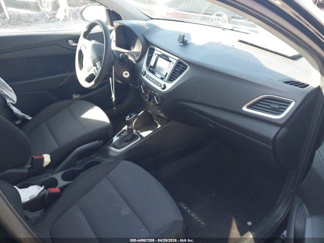 2021 HYUNDAI ACCENT SE 5