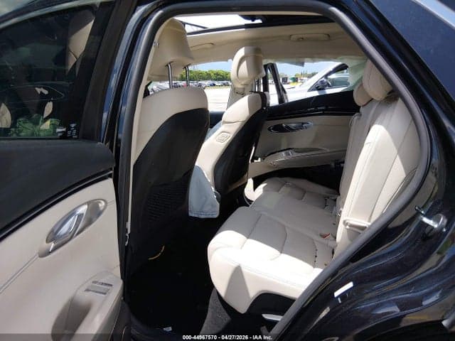 2025 GENESIS GV70 2.5T 8
