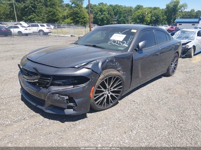 2017 DODGE CHARGER SXT RWD 2