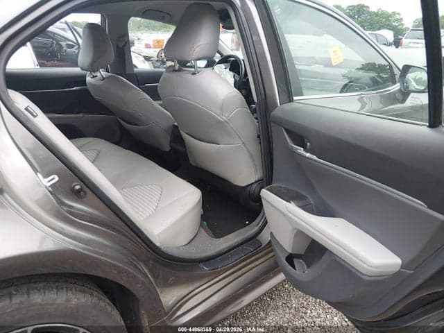 2024 TOYOTA CAMRY SE 8