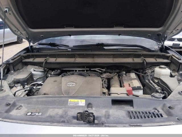 2022 TOYOTA HIGHLANDER LE 10