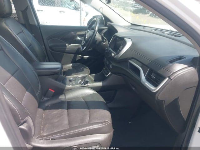 2022 GMC TERRAIN AWD SLT 5