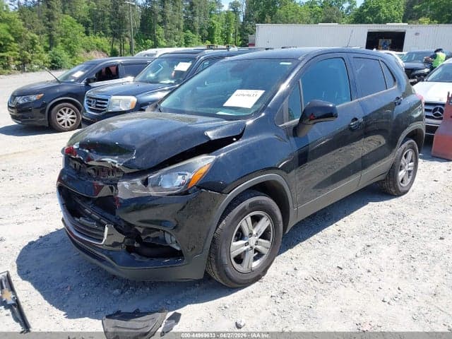 2020 CHEVROLET TRAX AWD LS 2