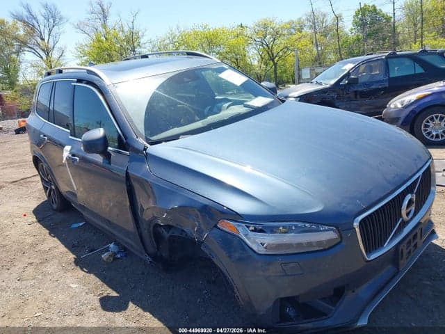 2018 VOLVO XC90 T6 MOMENTUM 7