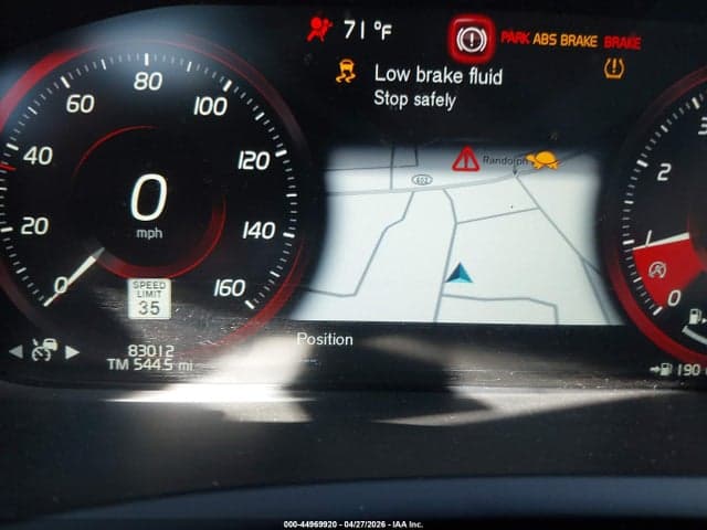 2018 VOLVO XC90 T6 MOMENTUM 8