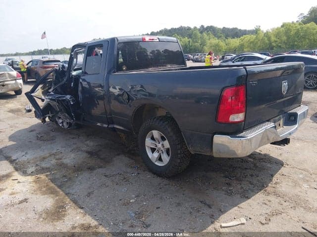 2019 RAM 1500 CLASSIC TRADESMAN 4X2 6'4 BOX 3