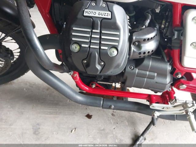 2020 MOTO GUZZI V7 III 9