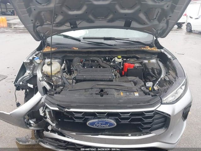 2023 FORD ESCAPE ST-LINE 10