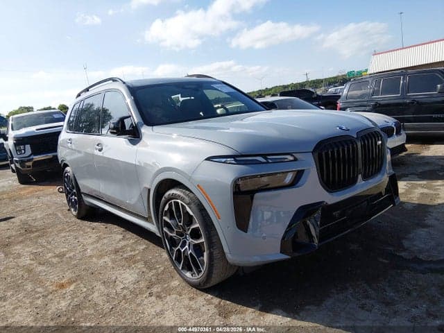2025 BMW X7 M60I 1
