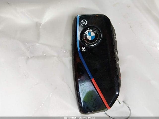 2025 BMW X7 M60I 11