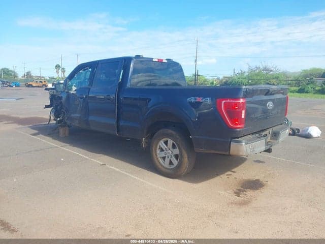 2023 FORD F-150 XLT 3