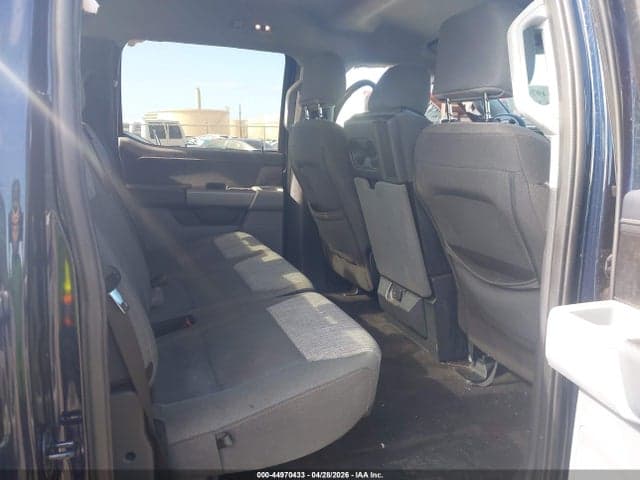 2023 FORD F-150 XLT 8
