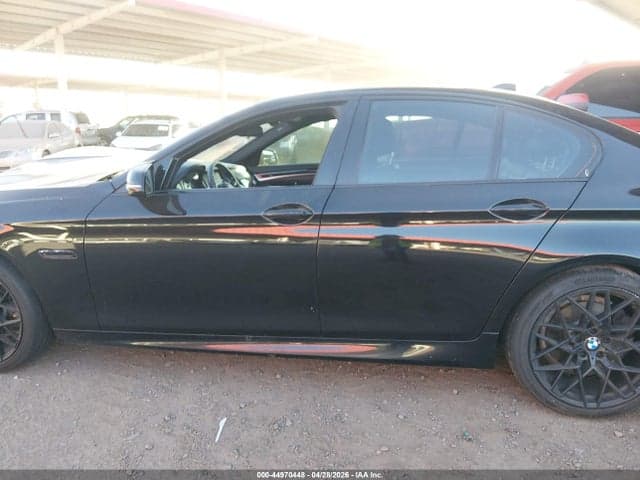 2016 BMW 528I 14