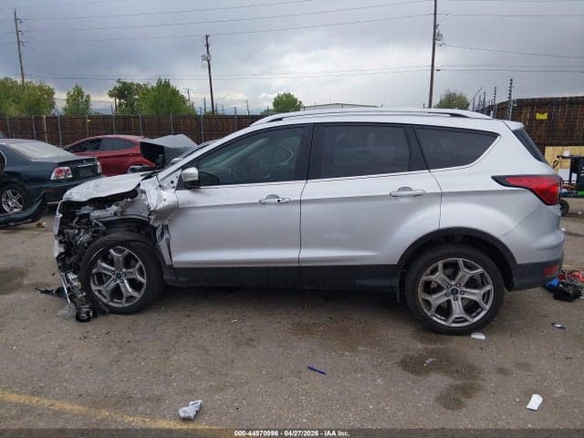 2019 FORD ESCAPE TITANIUM 15