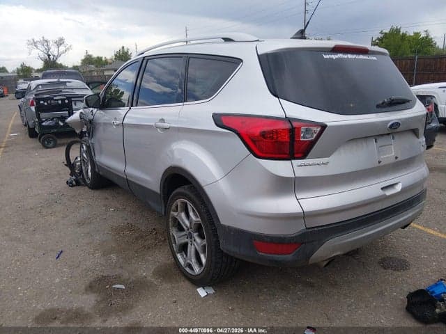 2019 FORD ESCAPE TITANIUM 3