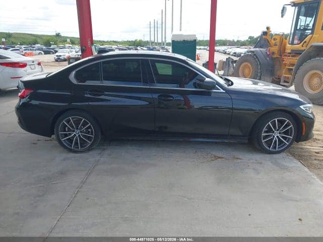 2019 BMW 330I 13