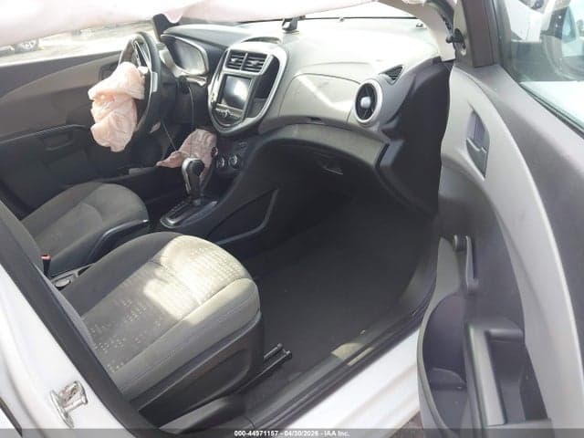 2020 CHEVROLET SONIC FWD 1FL 5-DOOR 5