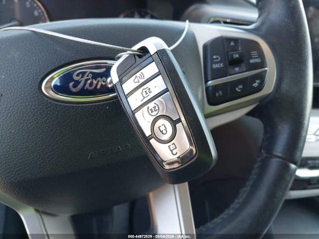 2020 FORD EXPLORER XLT 11