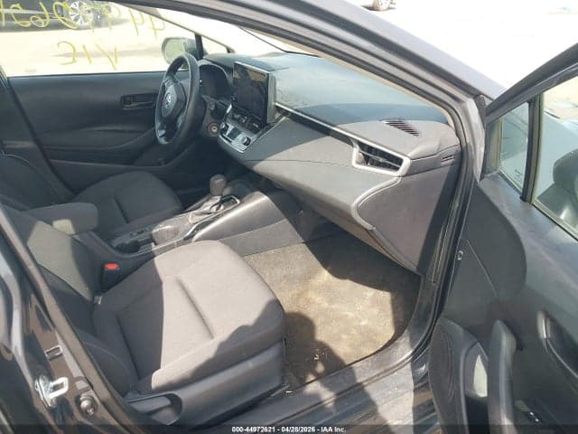 2023 TOYOTA COROLLA LE 5