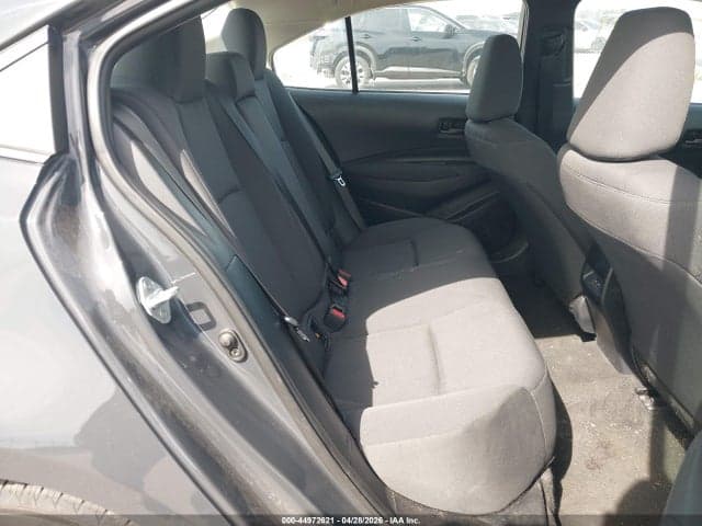 2023 TOYOTA COROLLA LE 8
