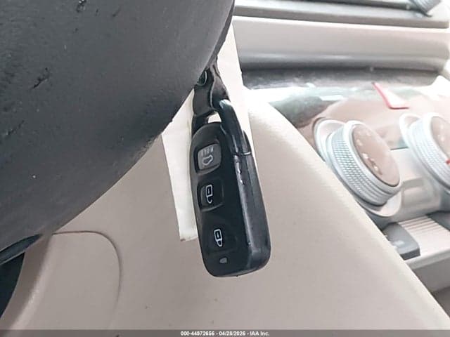 2019 HYUNDAI ELANTRA SE 11