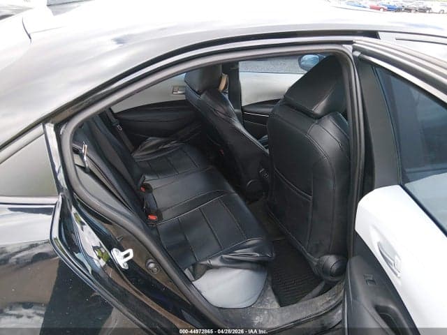 2023 TOYOTA COROLLA SE 8