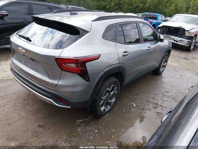 2025 CHEVROLET TRAX FWD LT 4