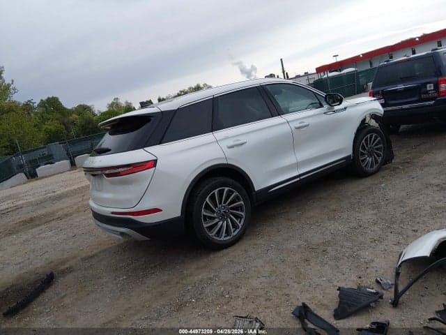 2023 LINCOLN CORSAIR RESERVE 4