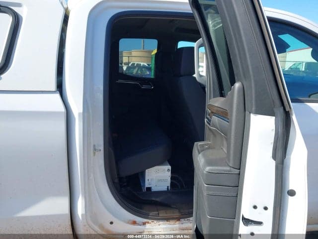 2023 CHEVROLET SILVERADO 1500 4WD STANDARD BED LT 8