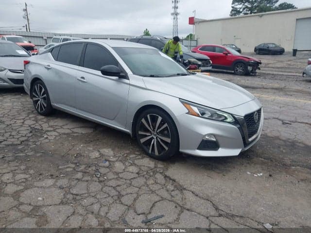2020 NISSAN ALTIMA SR FWD