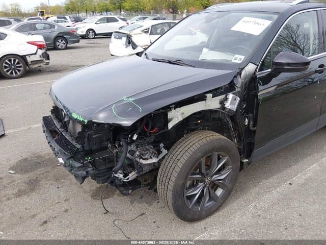 2024 VOLKSWAGEN TIGUAN 2.0T SE/2.0T WOLFSBURG EDITION 6