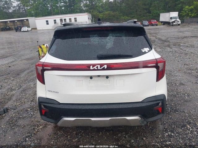 2024 KIA SELTOS S 16