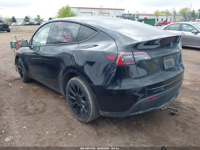 2023 TESLA MODEL Y AWD/LONG RANGE DUAL MOTOR ALL-WHEEL DRIVE 3