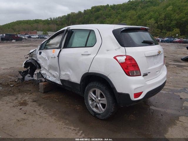 2020 CHEVROLET TRAX AWD LS 3