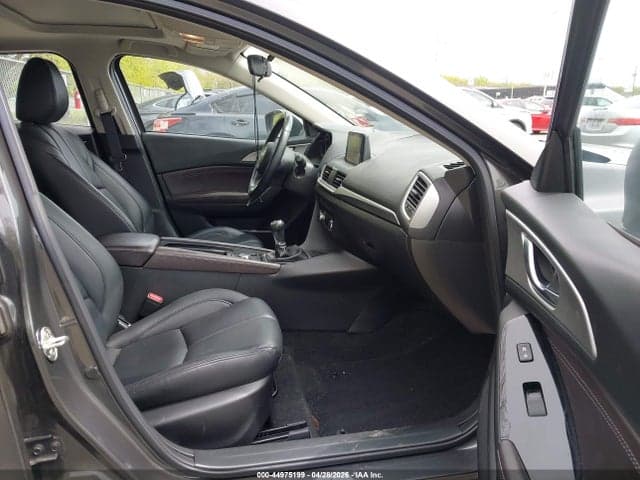 2017 MAZDA MAZDA3 TOURING 2.5 6