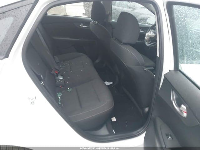 2021 KIA FORTE FE 8