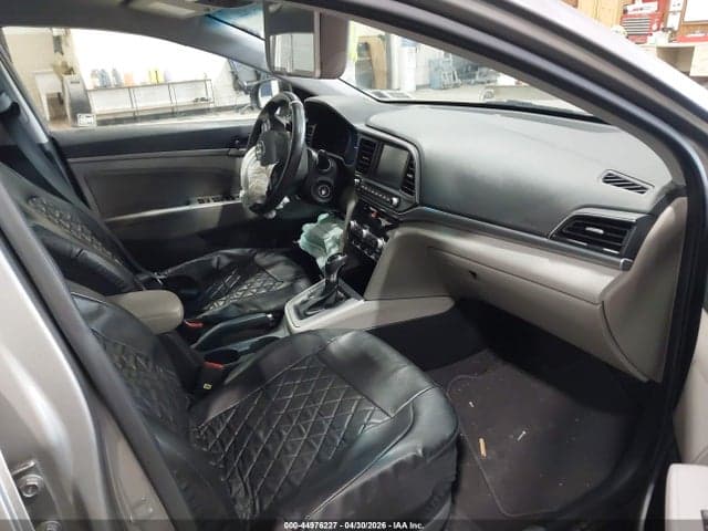 2020 HYUNDAI ELANTRA SEL 5