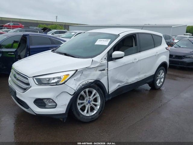 2017 FORD ESCAPE SE 2