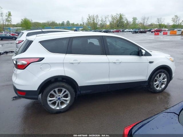 2017 FORD ESCAPE SE 13