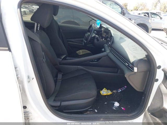 2022 HYUNDAI ELANTRA SEL 5